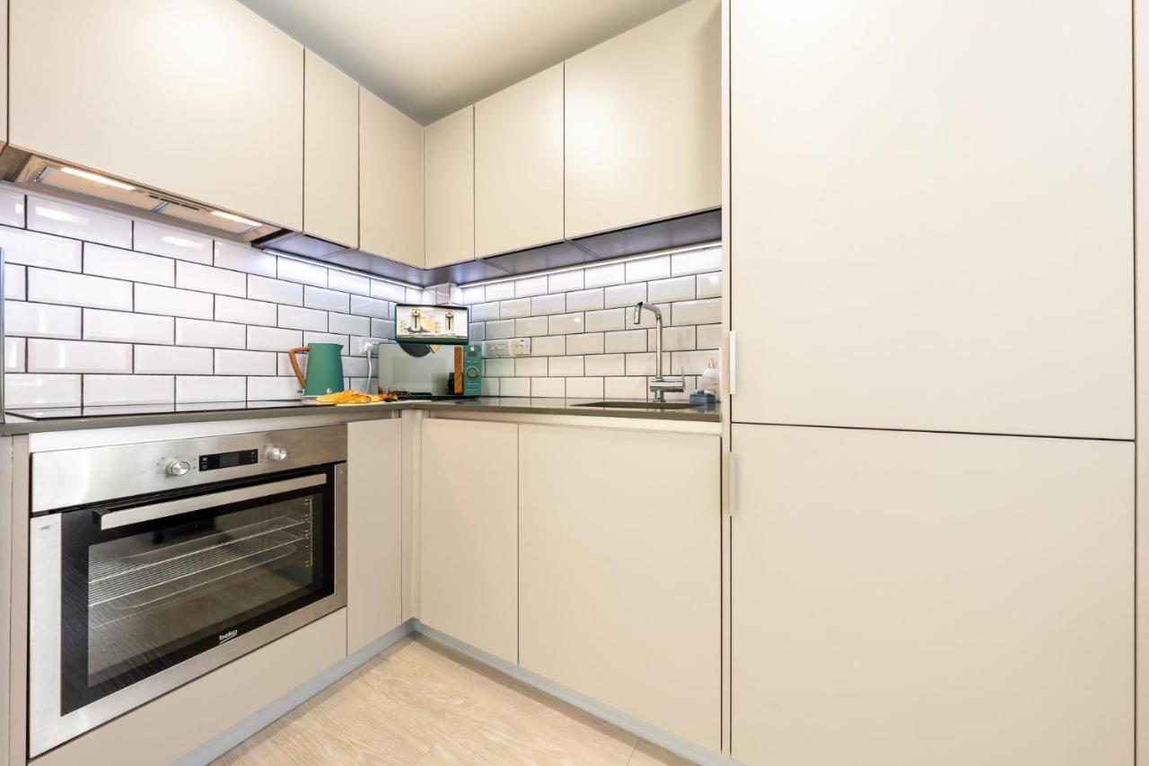 Luxury One Bedroom Serviced Apartment In The Heart Of Bedford Exterior foto